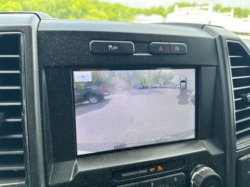 Used 2020 Ford F150 XLT w/ Equipment Group 302A Luxury AWD/4WD image 17