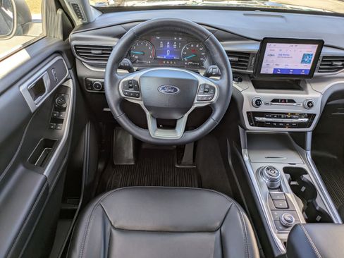 Certified 2023 Ford Explorer XLT w/ Equipment Group 202A image 16