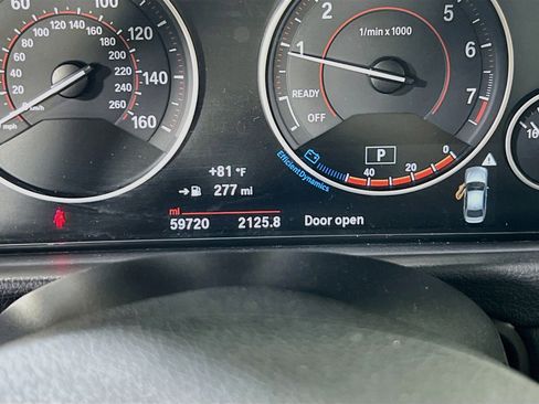 Used 2016 BMW 328i xDrive Sedan image 12