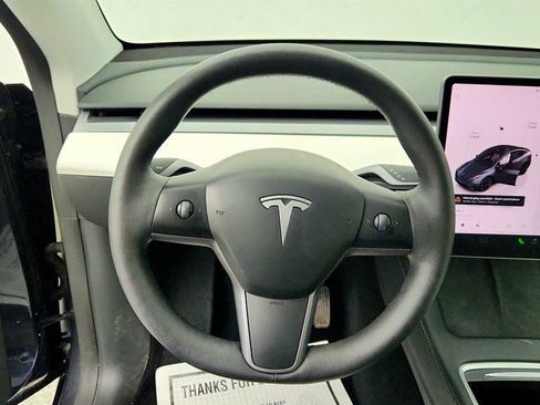Used 2023 Tesla Model Y Long Range AWD/4WD image 13