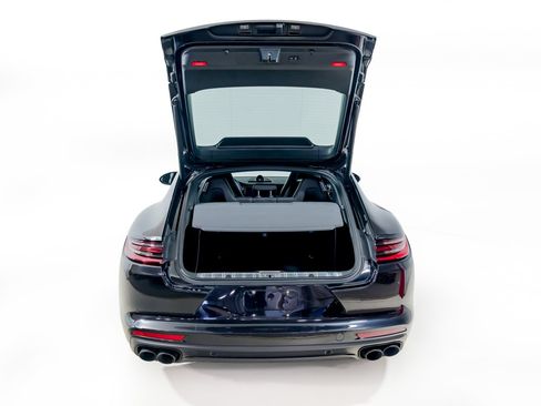 Used 2018 Porsche Panamera 4S AWD/4WD image 42
