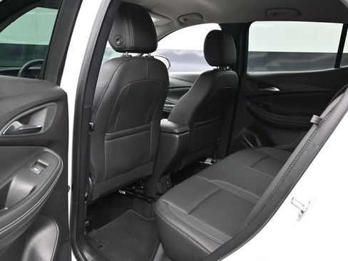 Used 2025 Buick Encore GX Preferred AWD/4WD image 16