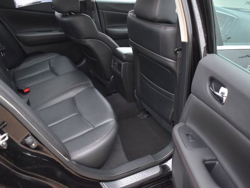 Used 2012 Nissan Maxima 3.5 SV w/ Cold Pkg image 14