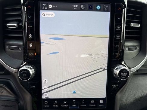 Used 2022 RAM 3500 Laramie image 24