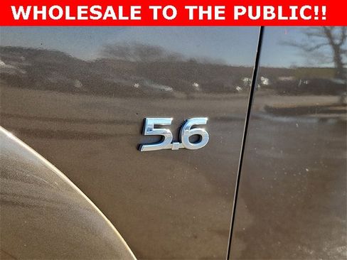 Used 2015 INFINITI QX80 Limited w/ Limited Package image 10