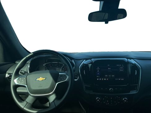 Used 2023 Chevrolet Traverse LT FWD image 10
