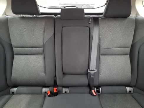 Used 2024 Nissan Rogue SV FWD image 17