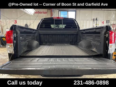 Used 2011 Toyota Tundra 4x4 Double Cab w/ TRD Off-Road Pkg image 21