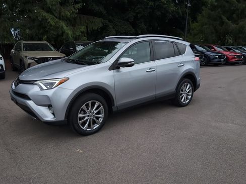 Used 2017 Toyota RAV4 Limited AWD/4WD image 24
