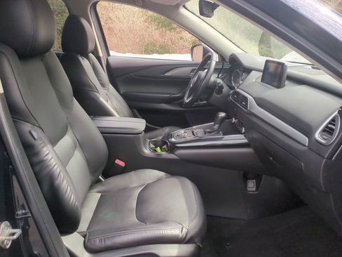 Used 2019 MAZDA CX-9 Touring image 28