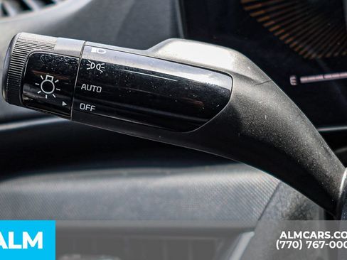 Used 2025 Kia K4 FWD image 31