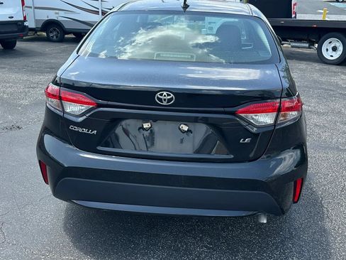 Used 2022 Toyota Corolla LE FWD image 6