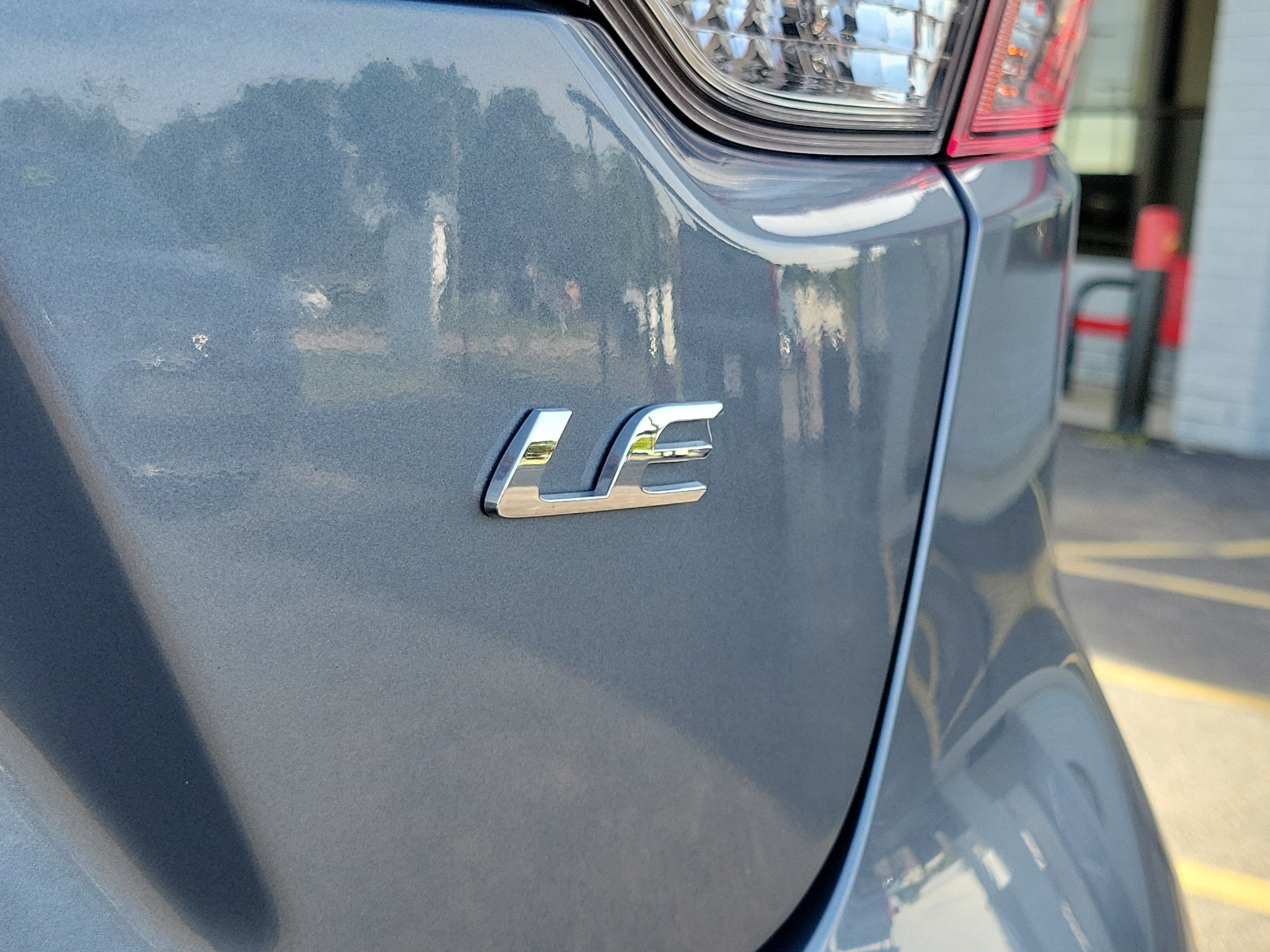 Used 2024 Toyota Corolla LE FWD image 7