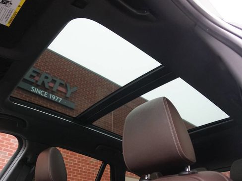 Used 2017 BMW X1 xDrive28i image 42