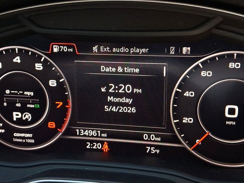 Used 2017 Audi A4 2.0T Premium Plus w/ Premium Plus Package AWD/4WD image 3