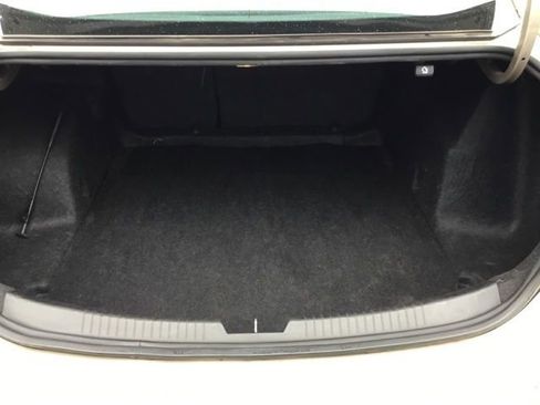 Used 2024 Chevrolet Malibu LS image 13