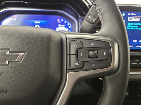 Certified 2024 Chevrolet Silverado 1500 RST w/ Rally Edition AWD/4WD image 16