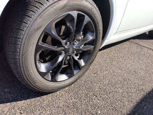 Used 2022 Dodge Durango GT image 6