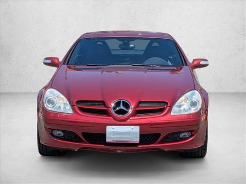 Used 2005 Mercedes-Benz SLK 350 image 2