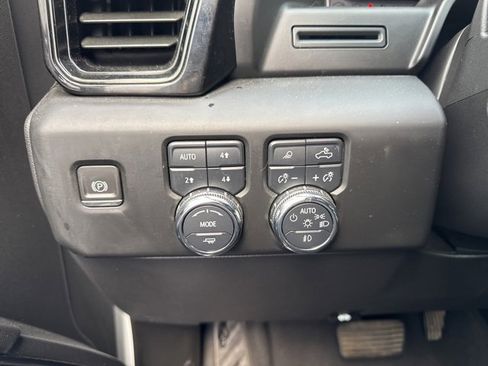 Used 2023 GMC Sierra 1500 AT4 w/ AT4 Premium Package image 22