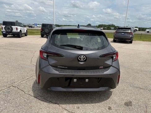 Used 2023 Toyota Corolla SE w/ SE Premium Package FWD image 13