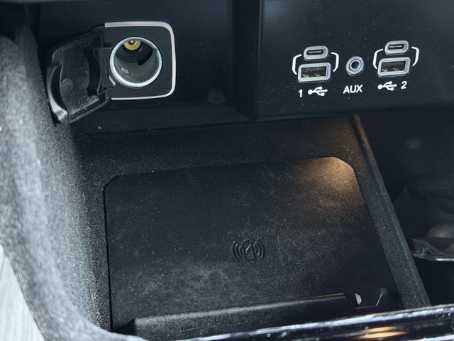 Used 2024 Jeep Wagoneer Series II AWD/4WD image 20