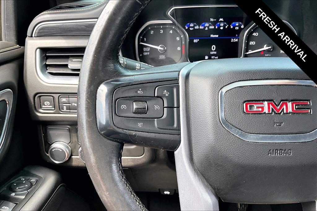 Used 2021 GMC Yukon SLT RWD image 16
