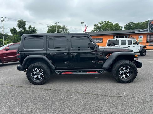 Used 2019 Jeep Wrangler Unlimited Rubicon AWD/4WD image 4