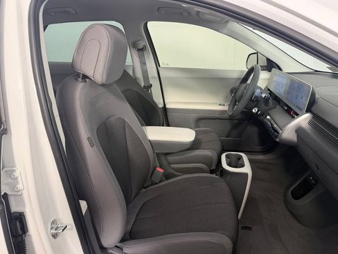 Used 2024 Hyundai Ioniq 5 SE AWD/4WD image 32