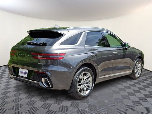 Used 2025 Genesis GV70 2.5T AWD/4WD image 6