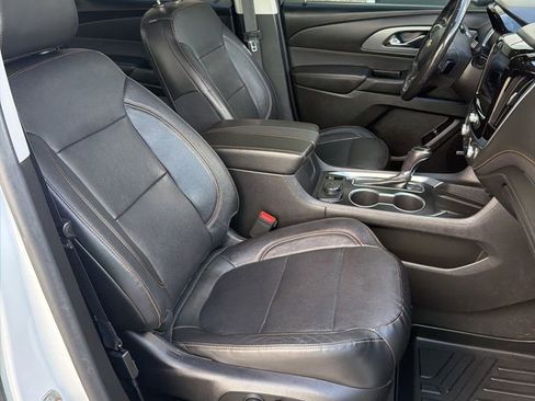 Used 2019 Chevrolet Traverse Premier AWD/4WD image 40