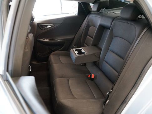 Used 2018 Chevrolet Malibu LT w/ Driver Confidence Package FWD image 44