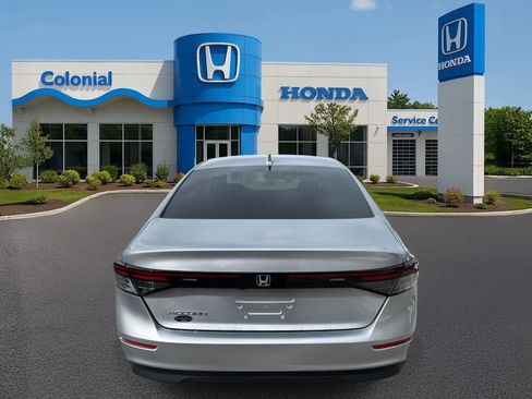 Used 2024 Honda Accord EX image 5