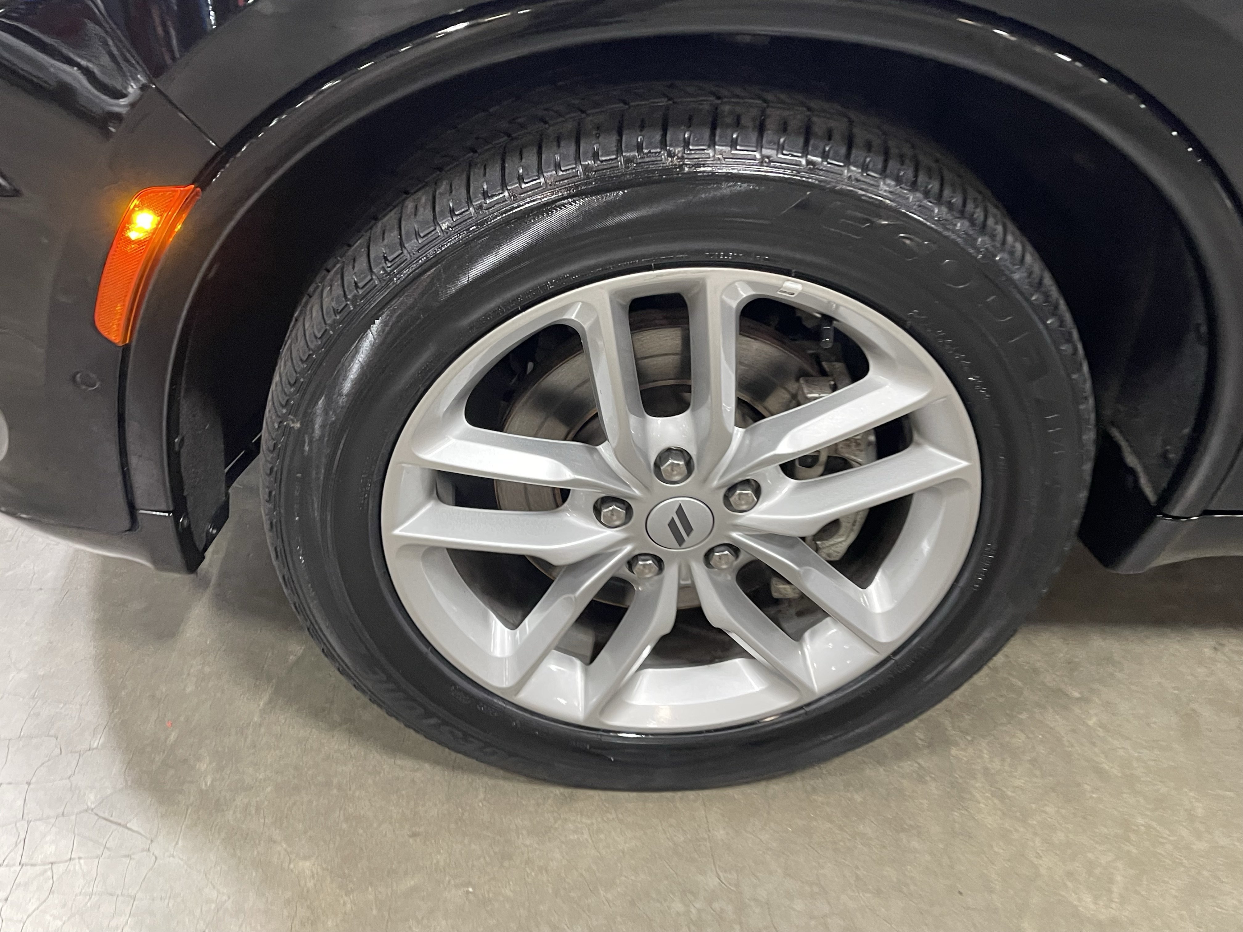 Used 2025 Dodge Durango R/T AWD/4WD image 9