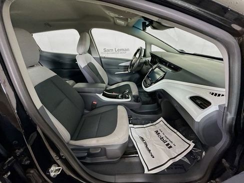 Used 2020 Chevrolet Bolt LT image 29