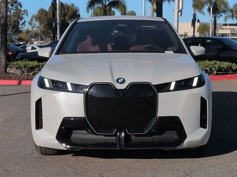 Used 2026 BMW iX xDrive45 w/ M Sport Package image 3