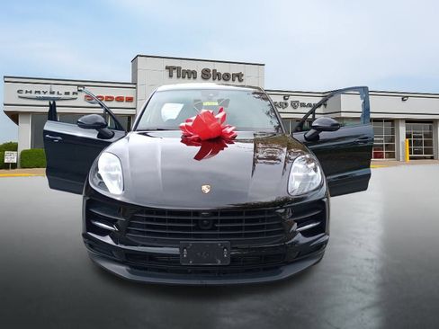 Used 2021 Porsche Macan image 9