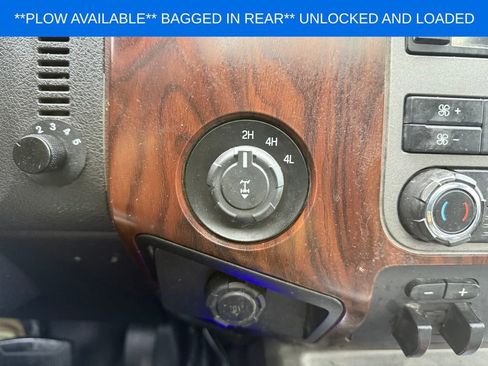 Used 2011 Ford F250 Lariat w/ Lariat Ultimate Pkg AWD/4WD image 31