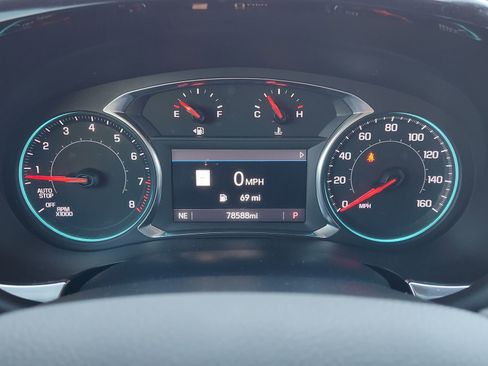 Used 2023 Chevrolet Traverse RS w/ LPO, Floor Liner Package image 19