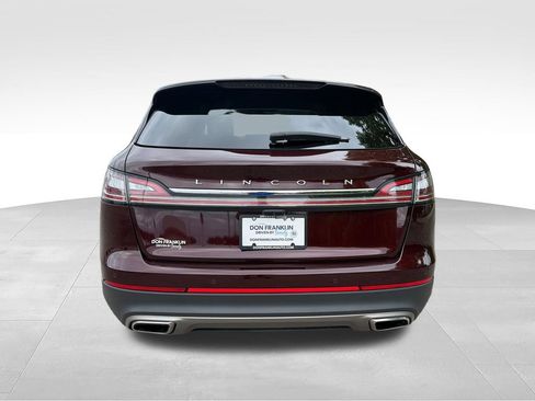Used 2023 Lincoln Nautilus Reserve w/ Equipment Group 202A AWD/4WD image 4