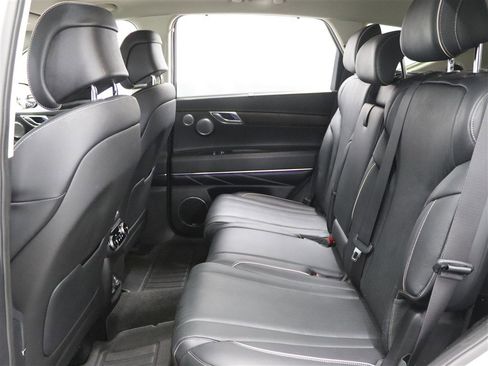 Used 2021 Genesis GV80 3.5T w/ Advanced Package 06 image 12