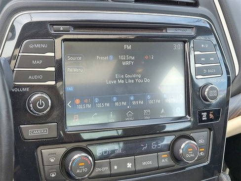 Used 2016 Nissan Maxima Platinum image 19