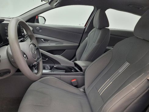 Used 2023 Hyundai Elantra SEL FWD image 17