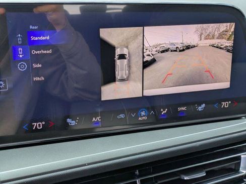 New 2026 Chevrolet Traverse LT w/ Midnight/Sport Edition AWD/4WD image 19
