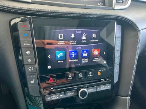 Used 2019 INFINITI QX50 Essential w/ Premium Heat Package FWD image 22