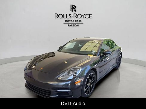 Used 2020 Porsche Panamera 4 w/ Premium Package Plus AWD/4WD image 7