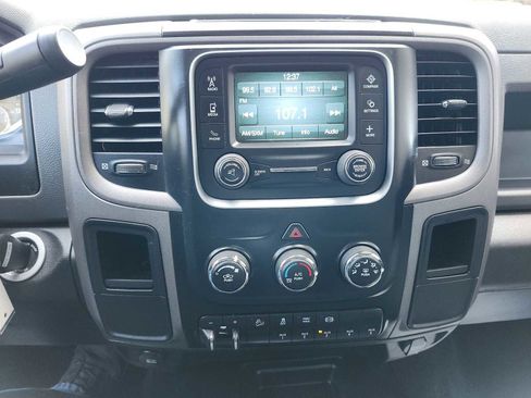 Used 2018 RAM 2500 Tradesman w/ Chrome Appearance Group image 13