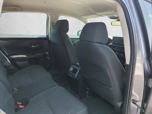 Used 2023 Honda HR-V LX image 21
