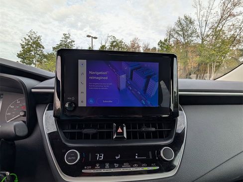 Used 2024 Toyota Corolla LE image 12