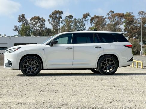 Certified 2024 Lexus TX 500h AWD w/ Technology Package image 3